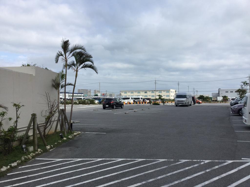 Hotel Gran View Garden Okinawa Tomiguszuku Kültér fotó