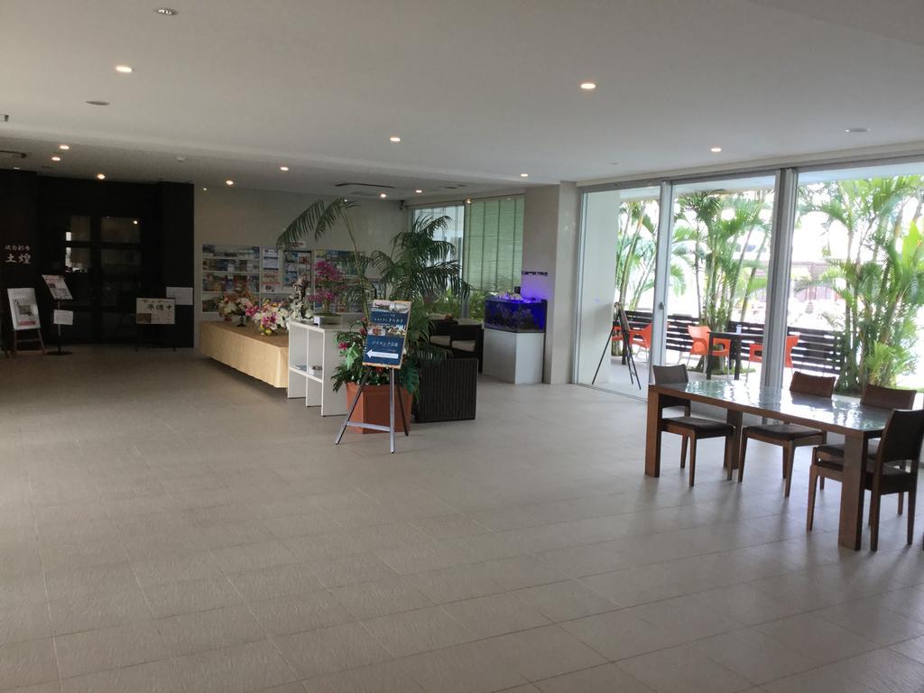 Hotel Gran View Garden Okinawa Tomiguszuku Kültér fotó